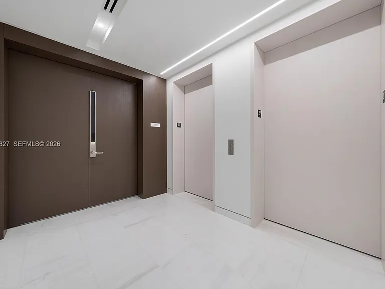 300 Biscayne Boulevard Way #2701 — Photo 34