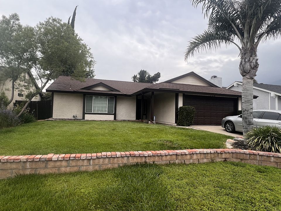 1st image of 6004 Laura Ln