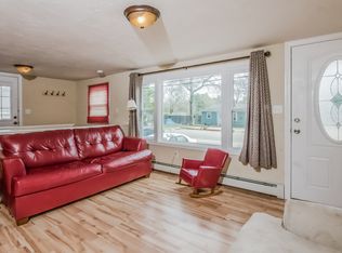 26 Plymouth Ave, Wareham, MA 02538