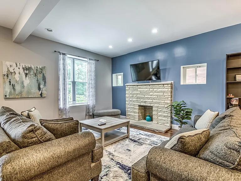 3315 Humphrey St — Photo 24