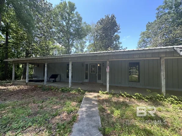 17901 Brickwood Rd, Fairhope, AL 36532