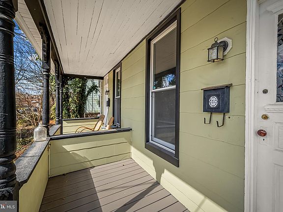 3rd image of 304 W Cold Spring Ln