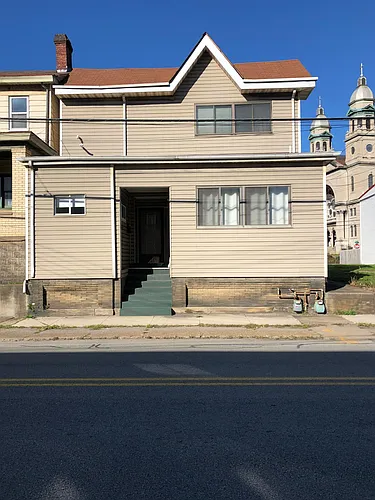 114 N Main St #2 Photo 1