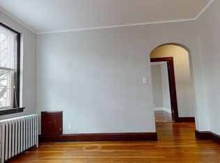 94 College Ave #1L, Somerville, MA 02144