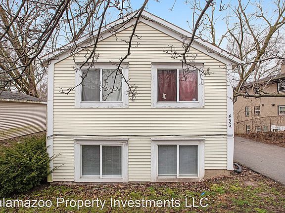 4th image of 433 N Riverview Dr #8363927