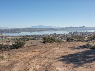 31 Lakeview Ave #2, Lake Elsinore, CA 92530