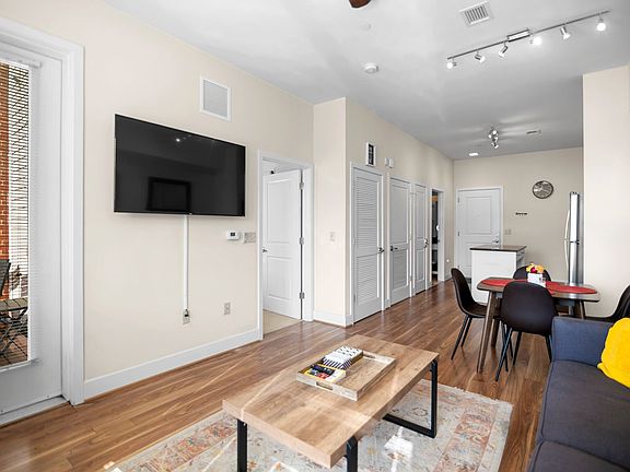 3rd image of 706 N Washington St Unit 310