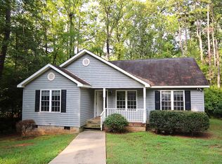 7043 Maple Cir, Sanford, NC 27332