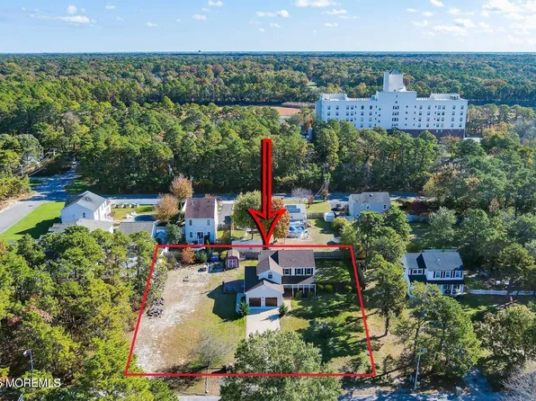 353 Livingston Avenue, Bayville, NJ 08721