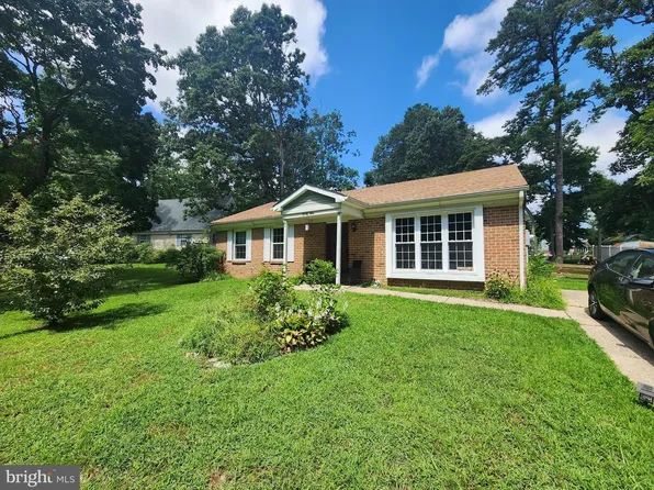 41 Windmill Dr, Clementon, NJ 08021