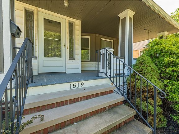 3rd image of 1519 Woodward Ave