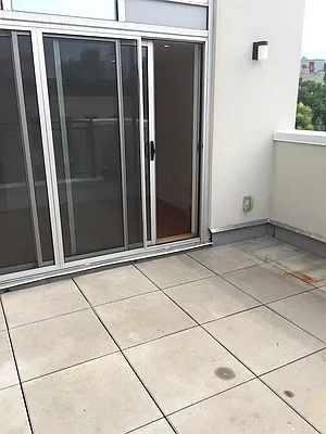 Rented by P Management | media 25