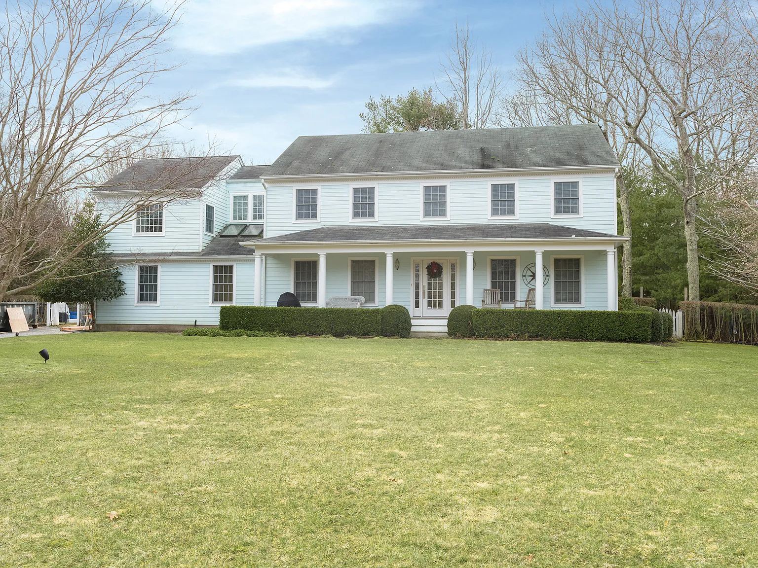 Immaculate Traditional — Photo 1