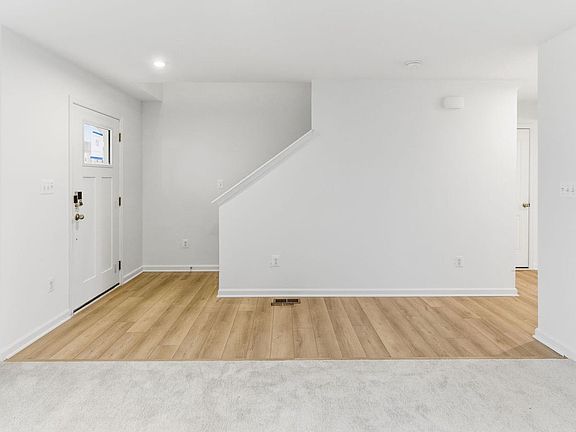 3rd image of 298 Armistead Pl