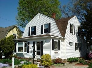 41 Greenfield St, Lawrence, MA 01843