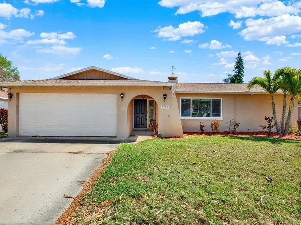 8781 Leona St, Seminole, FL 33772