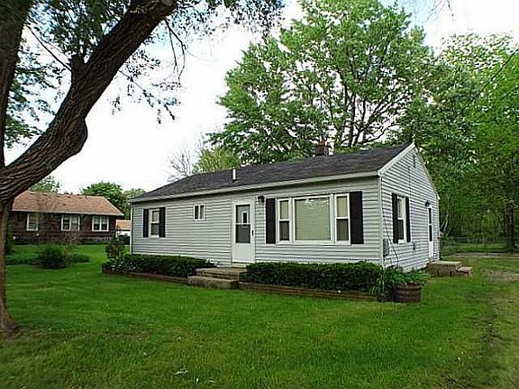2nd image of 6215 Gardenia Ave