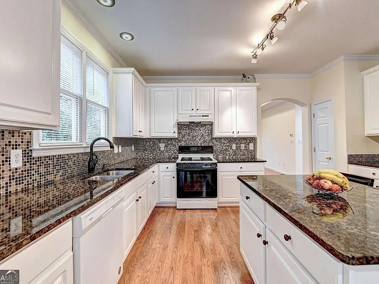 3615 Ansley Park Dr — Photo 28