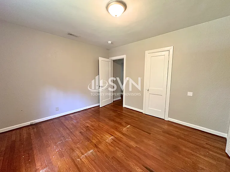 4823 Auburn Dr S — Photo 20