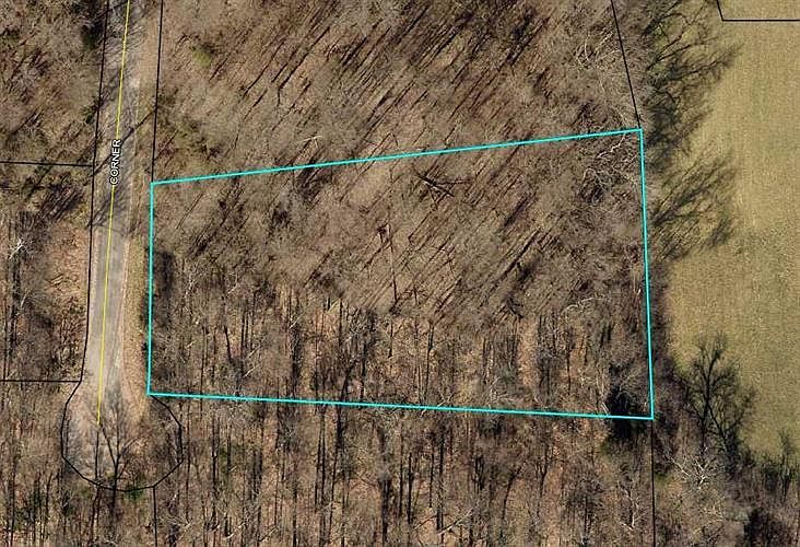 2nd image of 44 Corner Dr