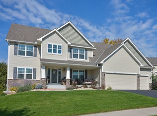 2530 Acorn Run, Victoria, MN 55386