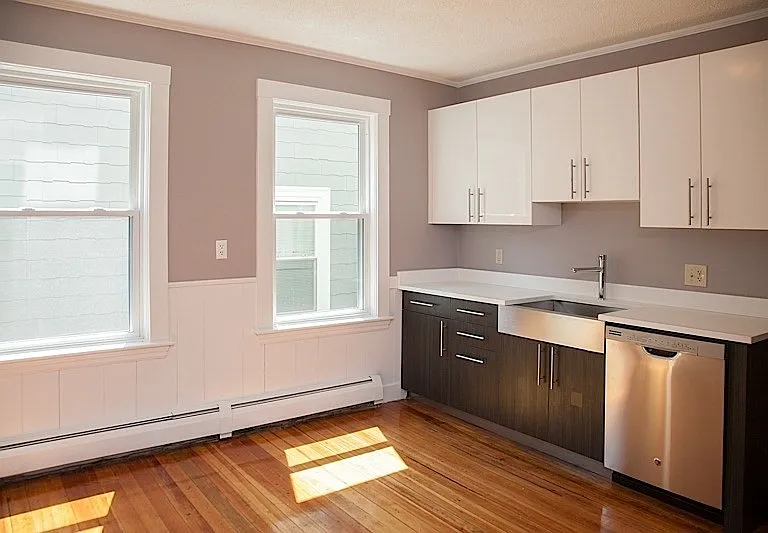 17 Granite St #2 — Photo 1