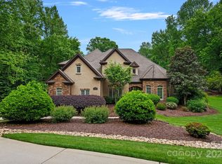 11324 Lauren Ln, Davidson, NC 28036