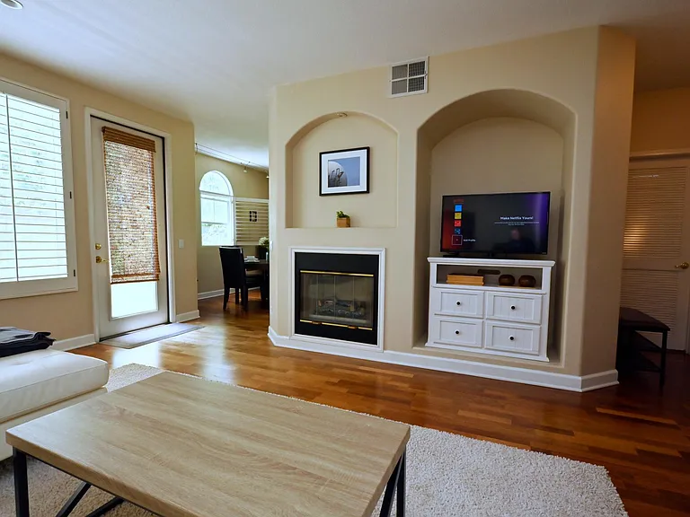1102 Terra Bella — Photo 5