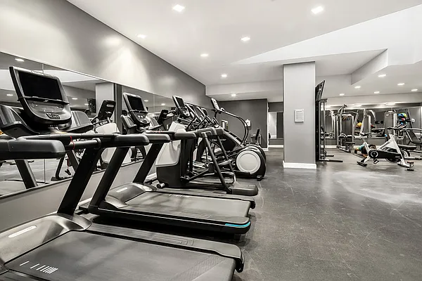 Rented by Compass | media 10