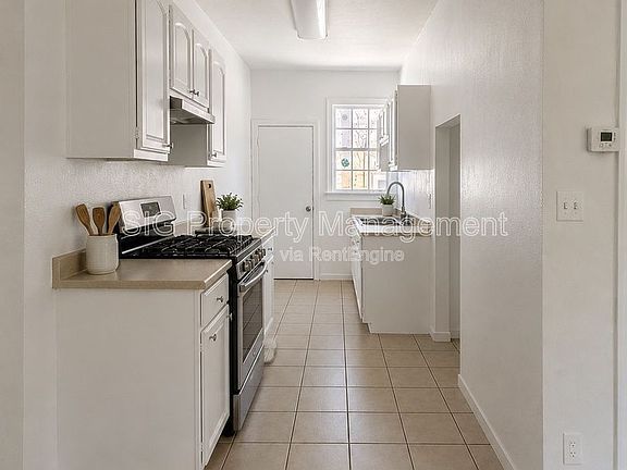 5th image of 10544 Floralita Ln