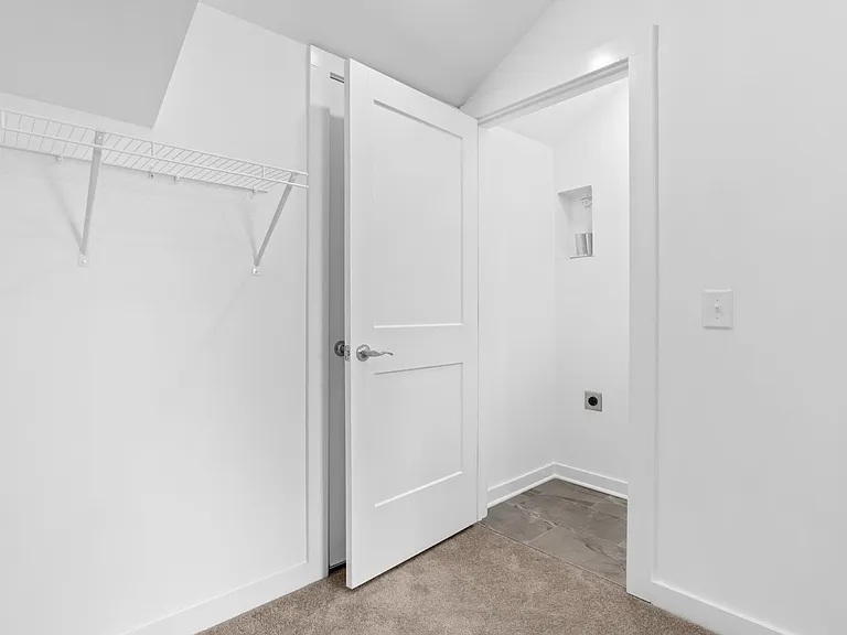 1170 S Dickerson Rd #6 — Photo 22