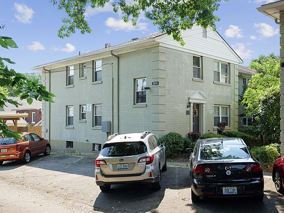 2nd image of 1813 Shady Ln Unit 6