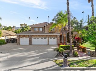 922 Armata Dr, Corona, CA 92881