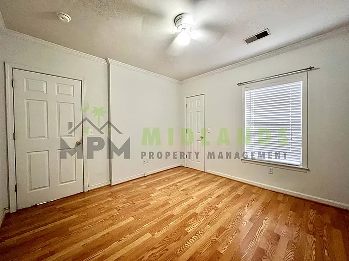 3425 Manor Ave — Photo 24