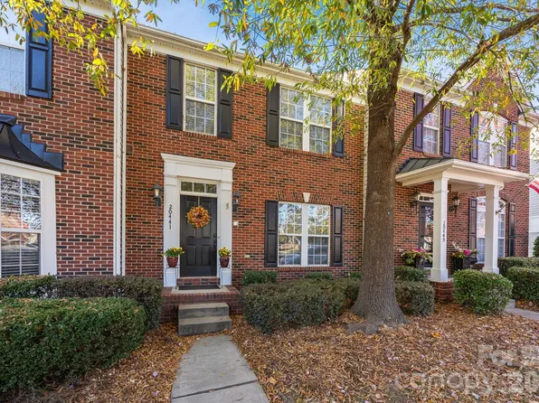 20441 Harbor View Dr, Cornelius, NC 28031