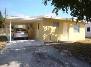 3024 E Palm Dr, Boynton Beach, FL 33435