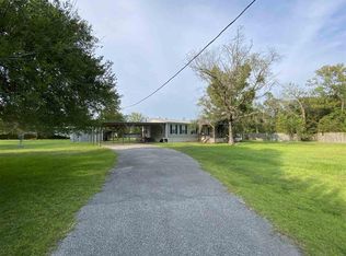 2125 Ivy Ln, Orange, TX 77632