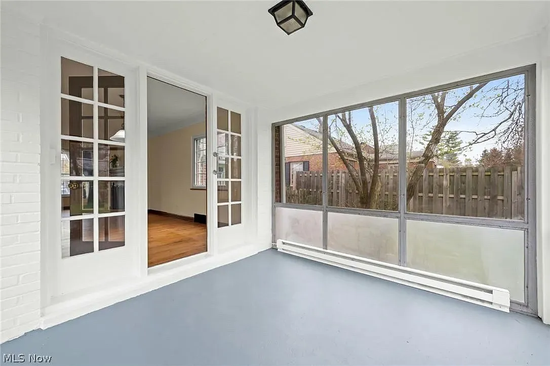 3 bed, 1710 sqft, $2,200 — Photo 3