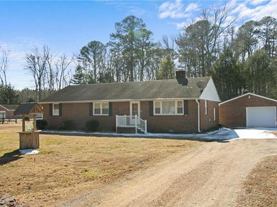 6144 Buckley Hall Rd, Cobbs Creek, VA, 23035