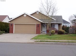796 S Pine St, Canby, OR