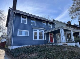 2201 S Overlook Rd, Cleveland Heights, OH 44106
