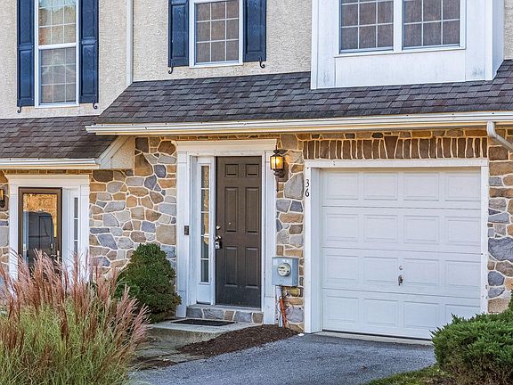2nd image of 36 Lukens Mill Dr