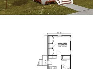 2206A E 38th St, Savannah, GA 31404