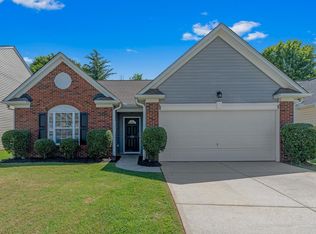 102 Tralee Ln, Greer, SC 29650