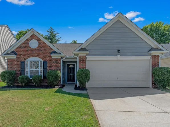 102 Tralee Ln, Greer, SC 29650