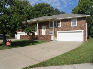 16424 E 28th Terrace Ct S APT A, Independence, MO 64055
