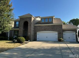 5472 W Hoge Dr, Bloomington, IN 47403