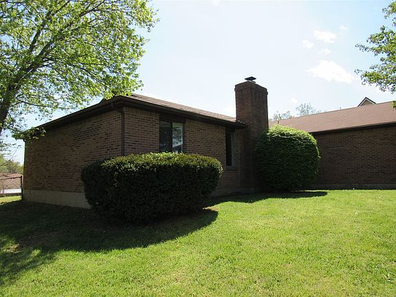 2nd image of 550 Wilma Ave