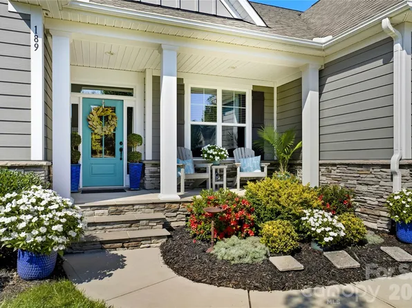 189 Branchview Dr, Mooresville, NC 28115