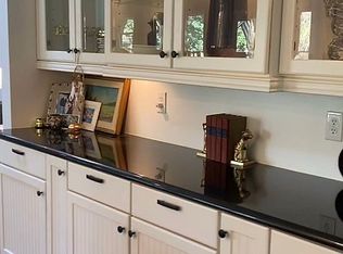 2001 Magnolia Ridge Cv, Germantown, TN 38138